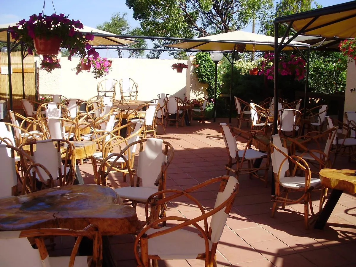 Campeggio Hotel Amfibietreks Siniscola Italia